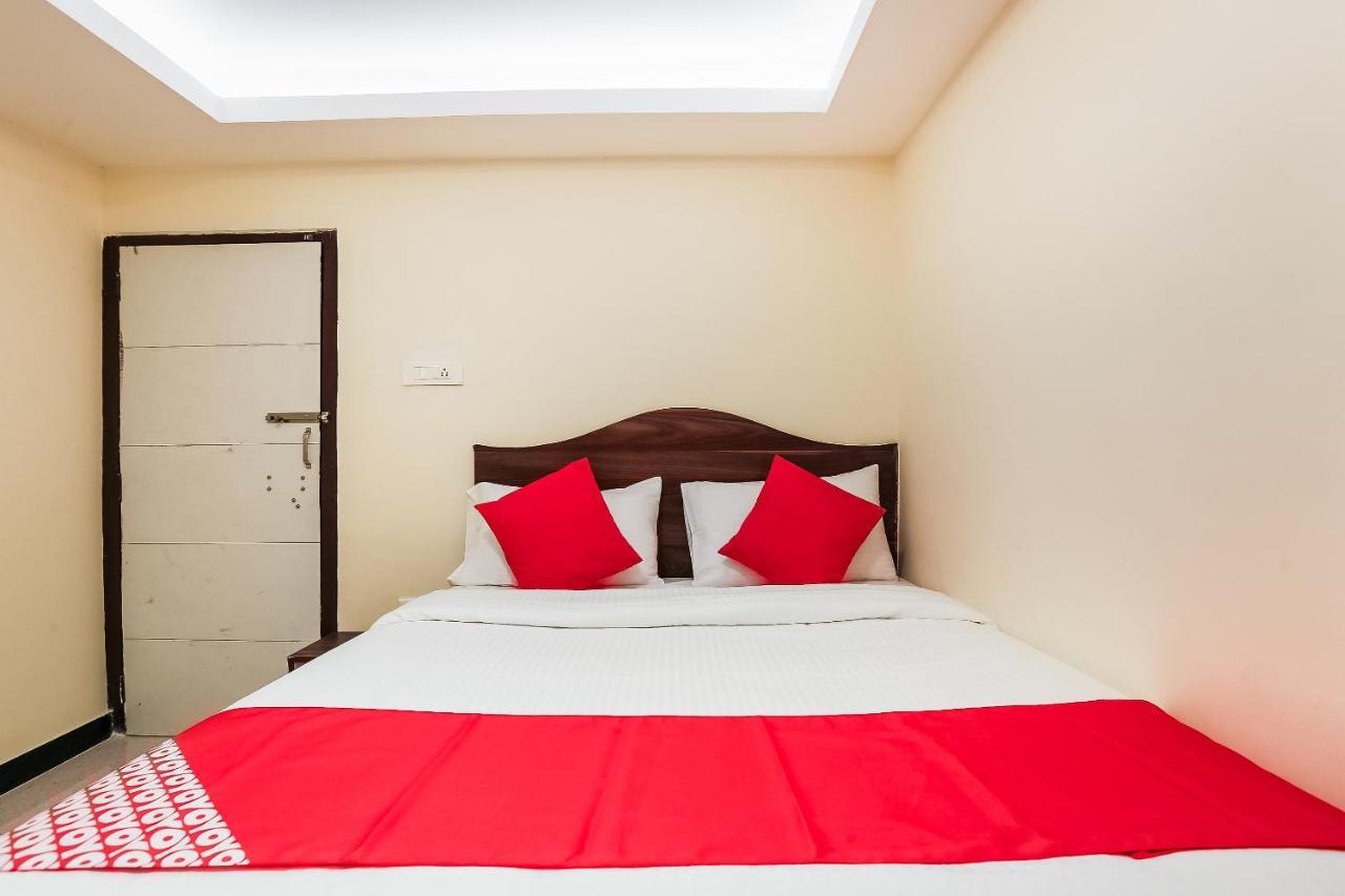 Oyo 36500 Sri Krishna Inn Ooty Exterior photo